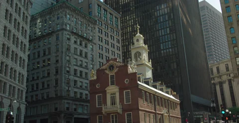 Boston's colonial Old State house handheld with skyscrapers Stock Footage 219019475