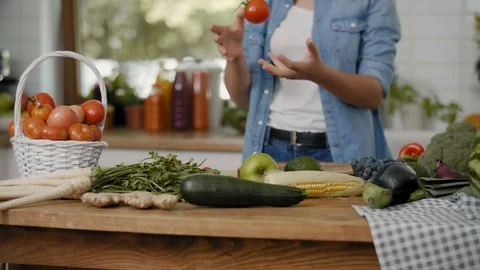 Both eyes covered with tomatoes Stock-Footage 124891551