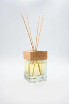 A Bottle of Lavender Fragrant Oil Diffuser with Reed Sticks, isolated on whit Foto stock