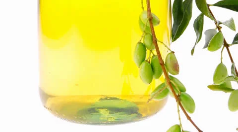 Bottle of oil Vídeos de archivo 22924355