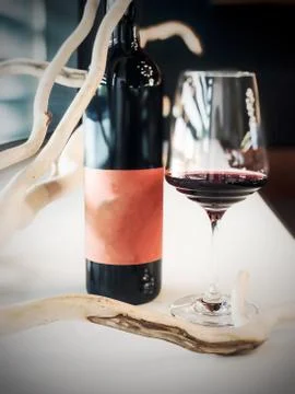 A bottle of red wine Stock-Fotos