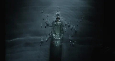 Bottle of women's perfume Stock Footage 112101112