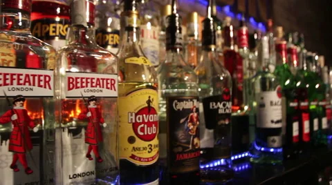 Bottles  in gastrobar HOUDINI. Vidéo 61865607