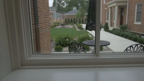 Bottom of Interior Window Frame - Right Pan Видео 100898696