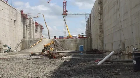 Bottom of Panama Canal's Third Set of Locks - Looking Out, North 스톡 동영상 44441606