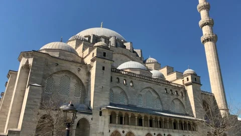 Bottom view of historical Fatih Mosque in istanbul, Turkey - 18 May 2022 Vídeos de archivo 241075703