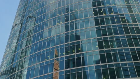 Bottom up view of modern building with mirrored windows Stock-Footage 189450230