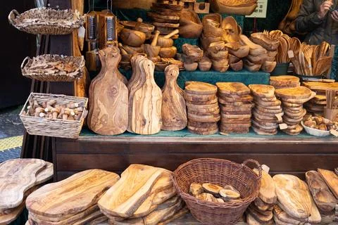 Bottoms, tableware and kitchen items from wood on a fair Stock Photos