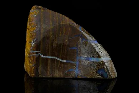 Boulder Opal 스톡 사진