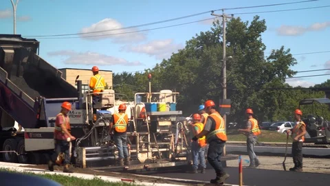 Boulevard Construction Team Paving New Road in Montreal 스톡 동영상 94686163