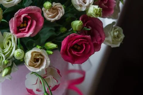 Bouquet from colored flowers of eustoma Foto stock