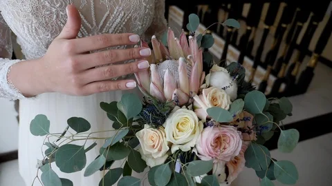 Bouquet of flowers 動画素材 106768461