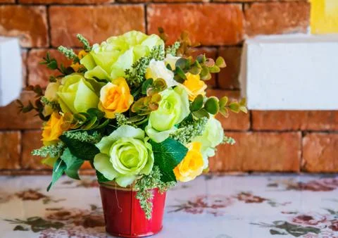 Bouquet of flowers on the table Fotos Stock