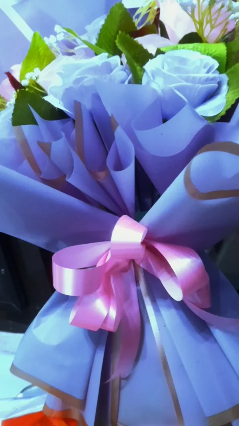 Bouquet, Vertical Stock-Footage 333688984