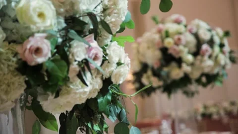 Bouquets of flowers on the table, wedding decor, table decoration Stock Footage 167112810