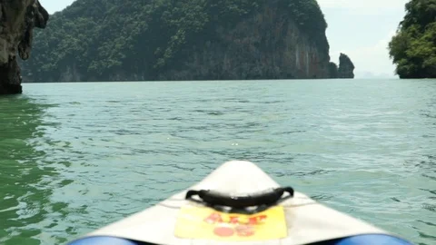 The bow of Canoe POV moving forward in Thailand Stock Footage 92920969