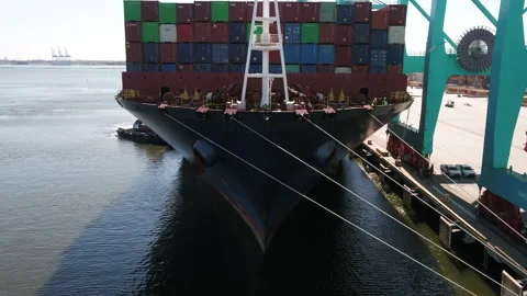Bow of cargo ship full of shipping containers Stock Footage 171589568