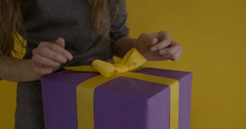 A bow on a gift package Stock Footage 125427002