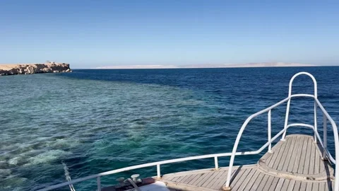 Bow of Red Sea diving ship at Umm Gamar, Hurghada, Red Sea 스톡 동영상 332305217