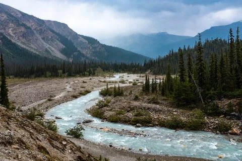 The Bow River weaving it's way through a rocky mountainous landscape, the riv Stock Photos