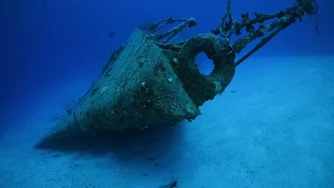 The bow section of a sunken shipwreck in the Caribbean Stock Footage 162259731