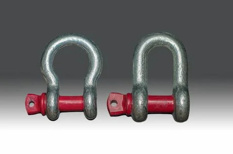 Bow type and d type shackles 스톡 사진
