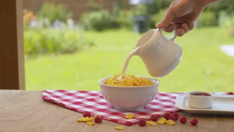Bowl of cornflakes Stock Footage 137625662
