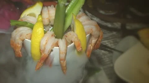 Bowl with Shrimp 스톡 동영상 10746796