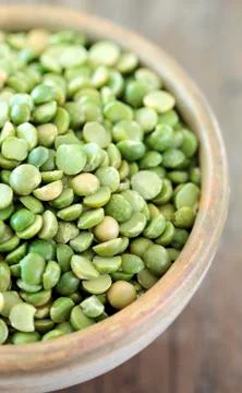 A bowl of split peas Stock Photos