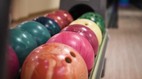 Bowling balls machine Stock-Footage 99044208
