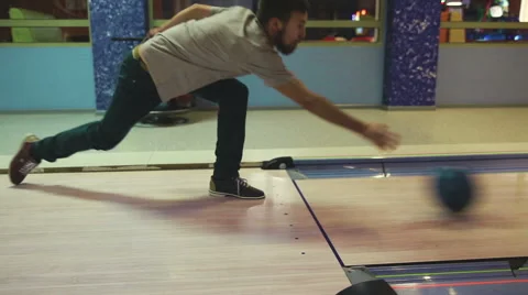 Bowling game Stock Footage 44256044