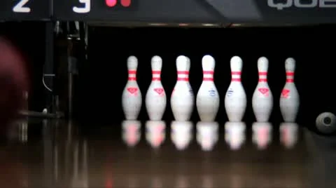 Bowling One Pin Left Slow Motion 스톡 동영상 11400319