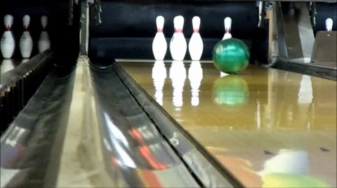 Bowling spare Video stock 8548456