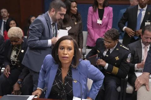 Bowser and Mendelson testify on Oversight of the District of Columbia 写真素材