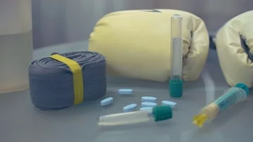 Box doping close up Stock Footage 86126799