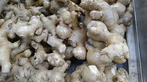 Box full of ginger in supermarket, exposed for the consumer to choose Stock Footage 114778657