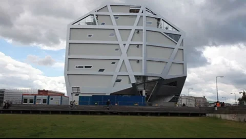 Box Humboldt in Berlin shortly completion Vídeo Stock 7133832
