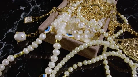 Box With Jewelry Stock Footage 151932075