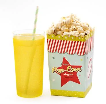 Box of popcorn with a soft drink Foto stock