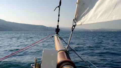 Box of sailing boat in trieste gulf in beautiful sea day 스톡 동영상 233672201