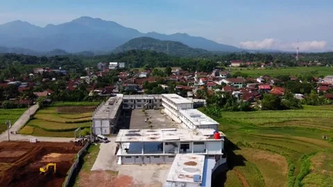 Box-shaped (square or cube) building construction Stock Footage 338398696