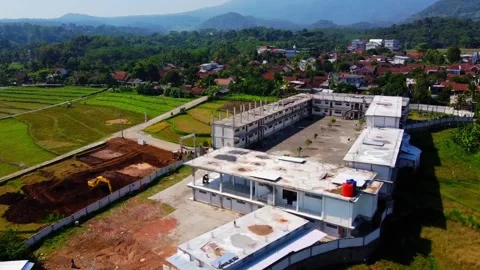 Box-shaped (square or cube) building construction 库存影片 338519922