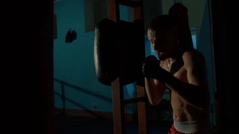 Boxer training in a gym. Video stock 98744192