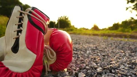 Boxers with boxing gloves are working hard to train 库存影片 159079823