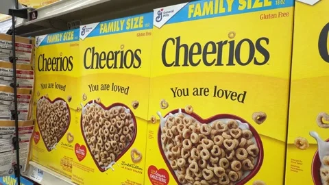 Boxes of Cheerios in Grocery Store - Bettendorf, IA - Jan. 25, 2026 Stock Footage 327763993
