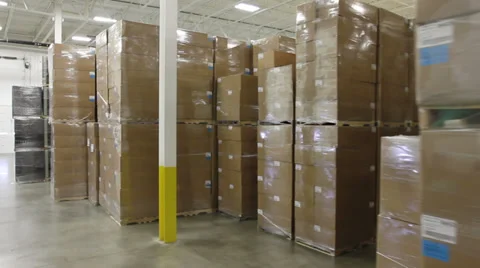 Boxes in Factory Warehouse Vidéo 38010379