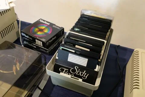 Boxes with floppy disks 库存照片