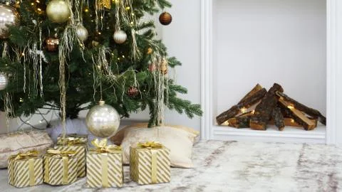 Boxes of presents under the Christmas tree Foto stock