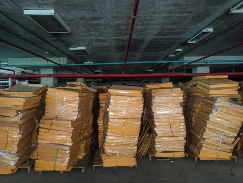 Boxes on wooded pallet Stock Photos