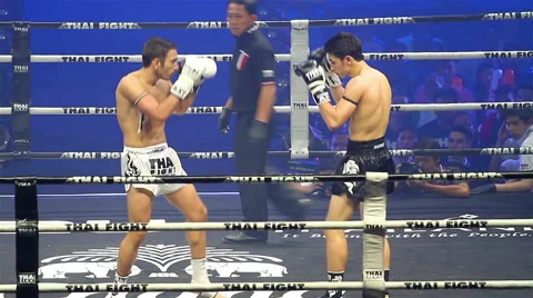 Boxing in Thailand Vídeo Stock 41021718